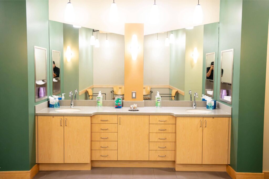 ortho-assoc-office-00007-birmingham grosse pointe orthodontics